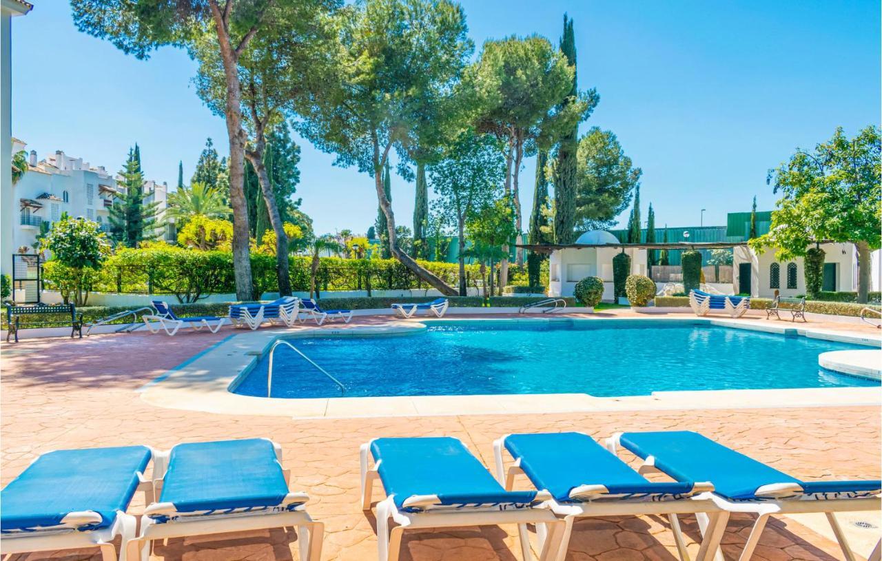 Lovely Apartment In Marbella With Kitchenette Esterno foto