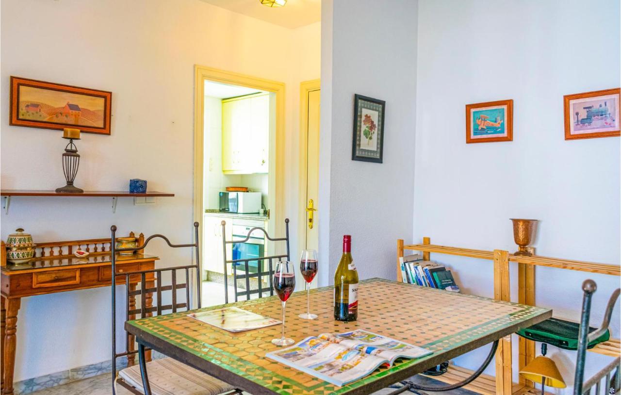 Lovely Apartment In Marbella With Kitchenette Esterno foto