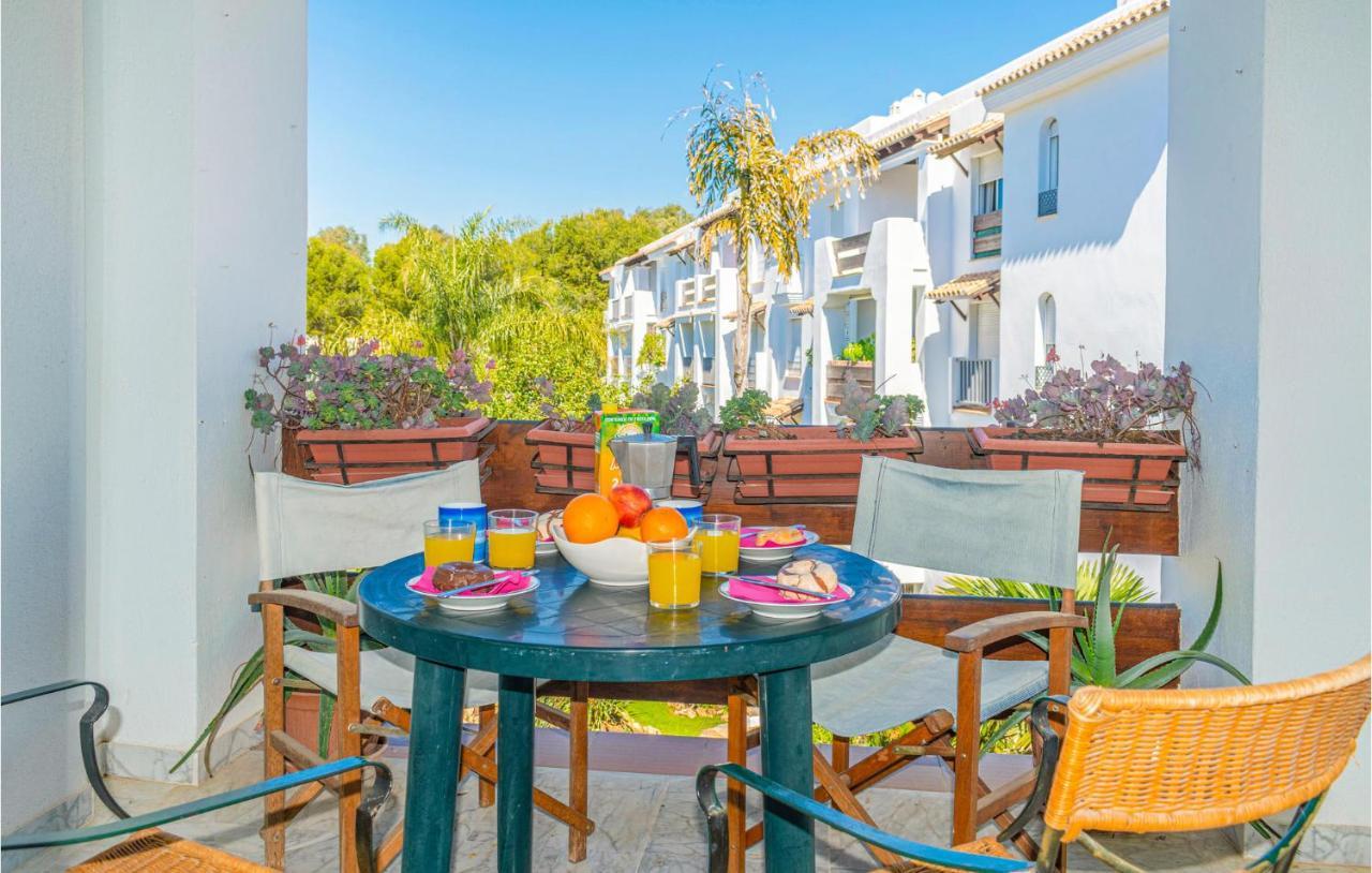 Lovely Apartment In Marbella With Kitchenette Esterno foto
