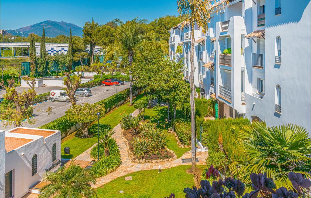 Lovely Apartment In Marbella With Kitchenette Esterno foto