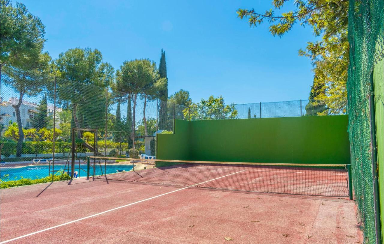 Lovely Apartment In Marbella With Kitchenette Esterno foto