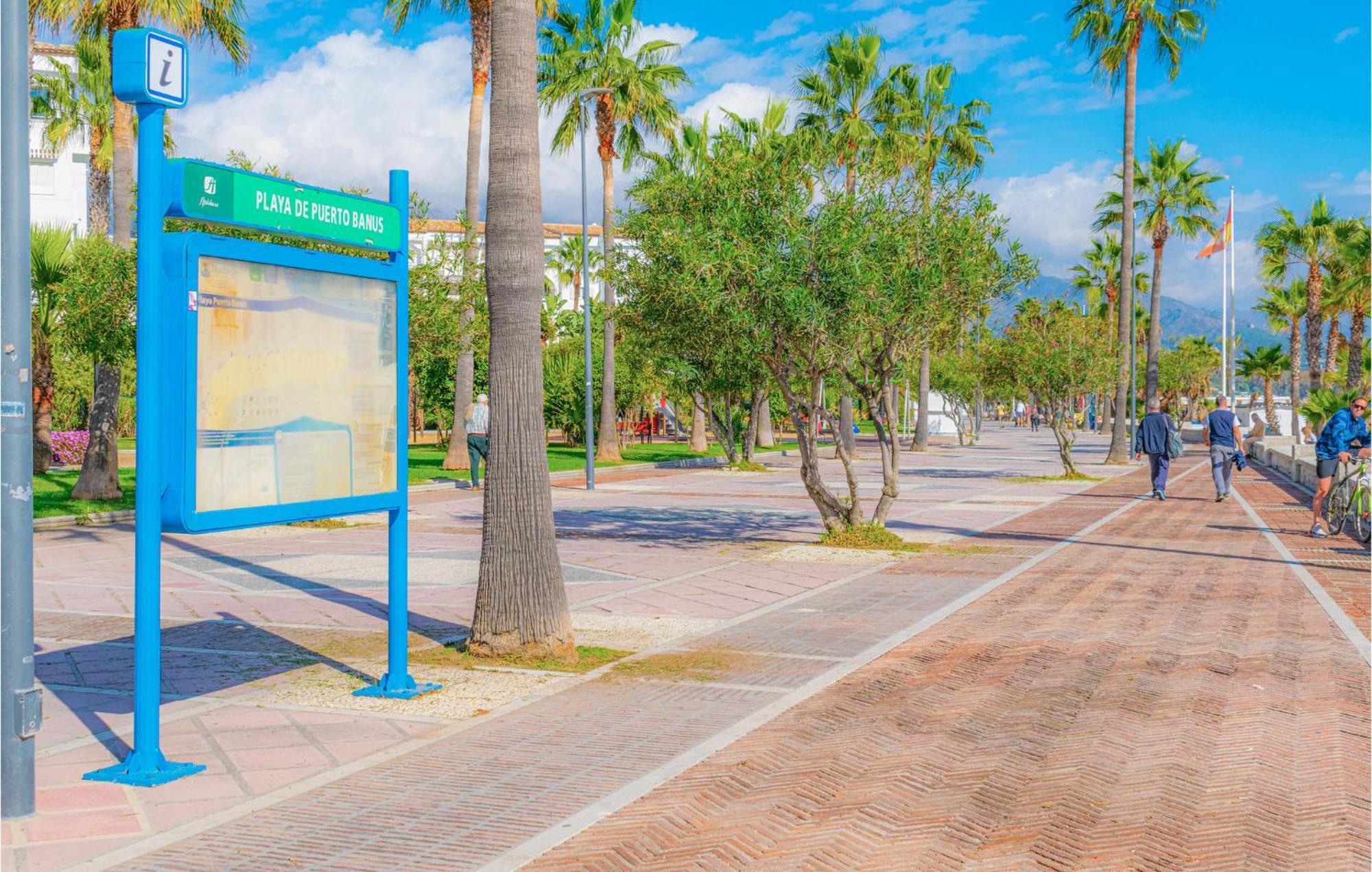 Lovely Apartment In Marbella With Kitchenette Esterno foto